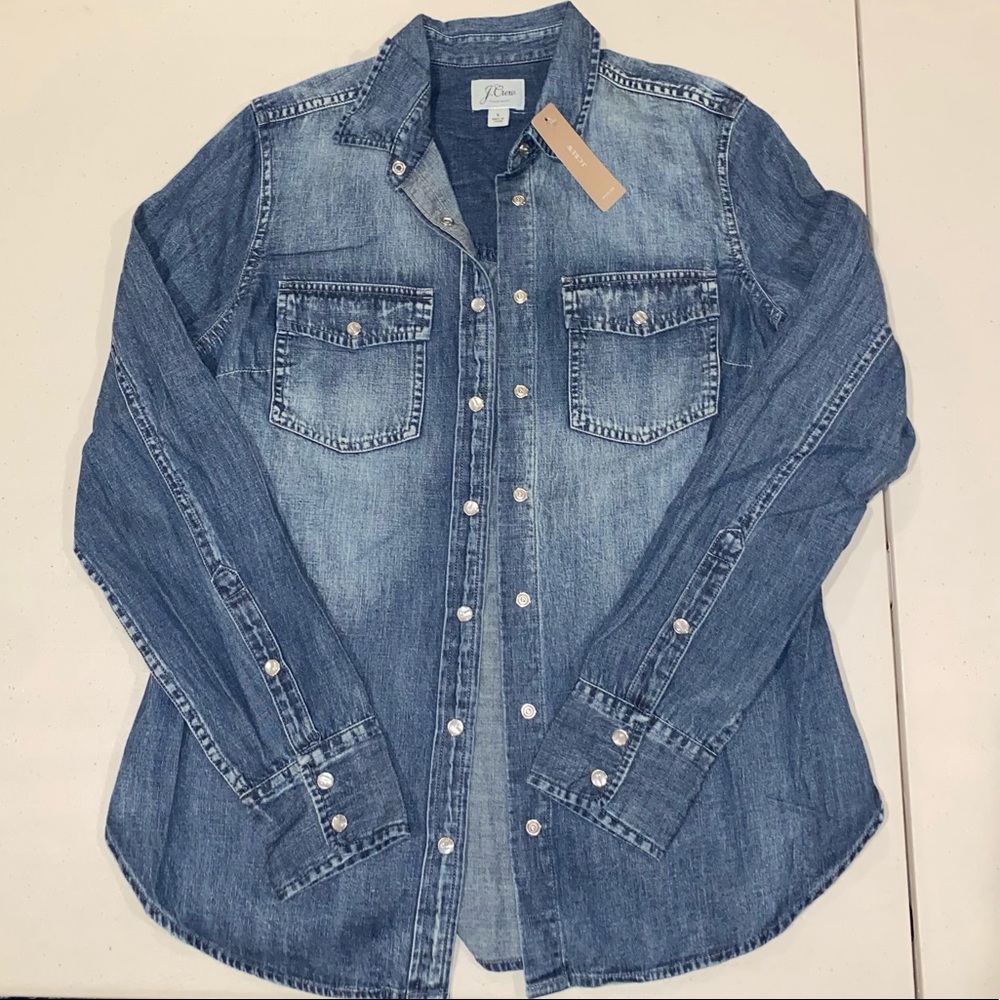NWT J. Crew chambray button up shirt